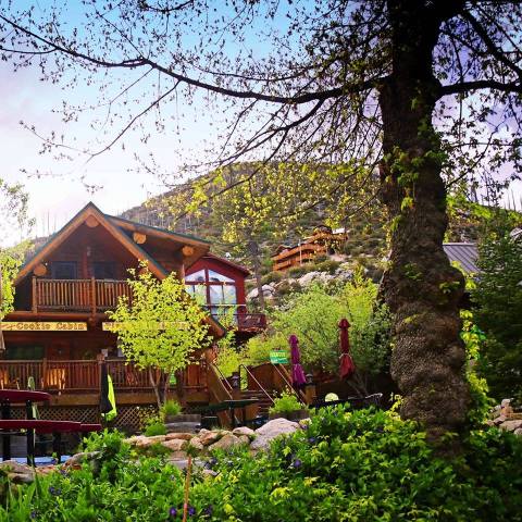 The Secluded Restaurant In Arizona With The Most Magical Surroundings