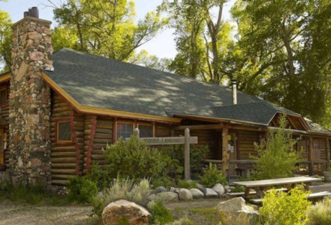 A Secluded Restaurant In Wyoming, The Woods Landing Has The Most Magical Surroundings