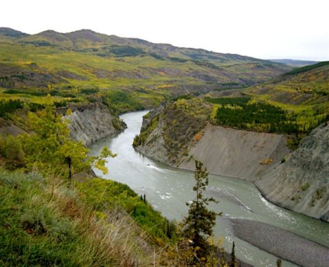 The Awe-Inspiring Place In Alaska That Will Lead You Straight Into Another Country