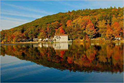 The Secluded Restaurant In Massachusetts With The Most Magical Surroundings