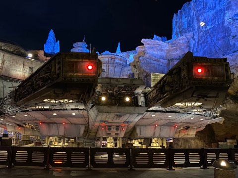 Star Wars: Galaxy's Edge In Florida Is As Amazing As It Sounds