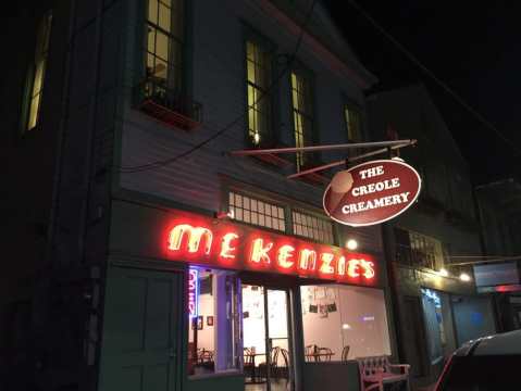 The Tiny Shop In Louisiana That Serves Homemade Ice Cream To Die For