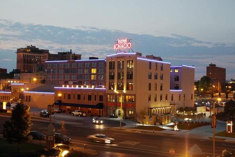 This Is The Most Unique Hotel In Missouri And You’ll Definitely Want To Visit