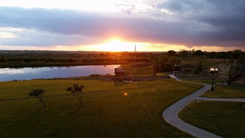 Escape To This Secluded Lodge In Missouri To Get Away From It All