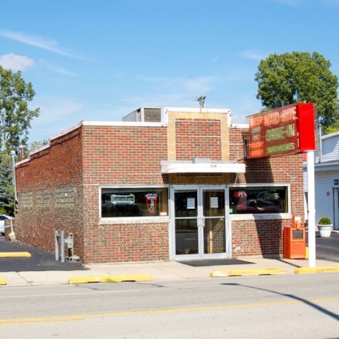 Why People Go Crazy For This One Sandwich In Greenville, A Small Town In Ohio