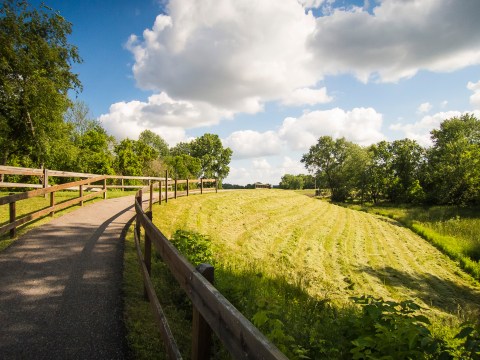 This Just Might Be The Most Beautiful Hike In All Of Cleveland