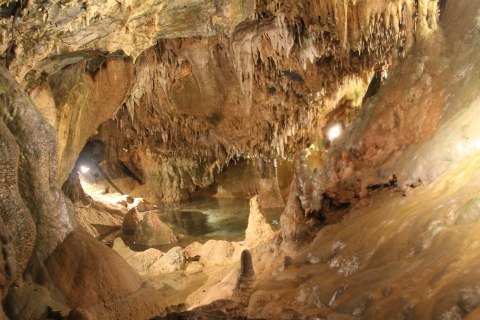 This Hidden Cave In Pennsylvania Will Take Your Breath Away