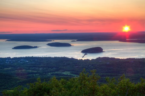 8 Amazing Natural Wonders Hiding In Plain Sight In Maine — No Hiking Required