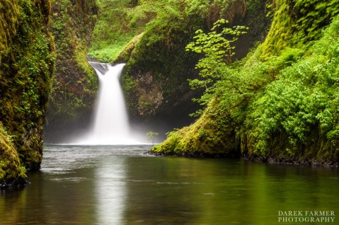 7 Gorgeous Waterfalls In Oregon Where You Can Swim In The Basin