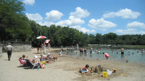 The Incredible Spring-Fed Pond In Wisconsin You Absolutely Need To Visit