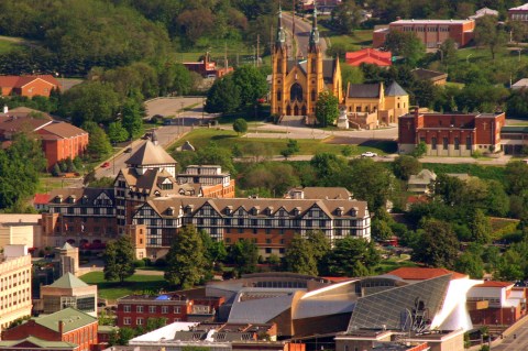 The One Town In Virginia That Transforms Into A Magical Harry Potter Wonderland