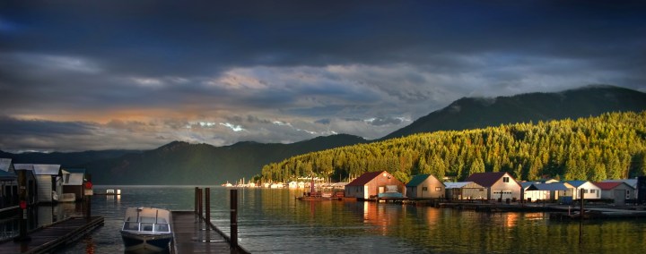 Abandoned Places in Idaho: Lake Pend Oreille Shipwreck Ruins