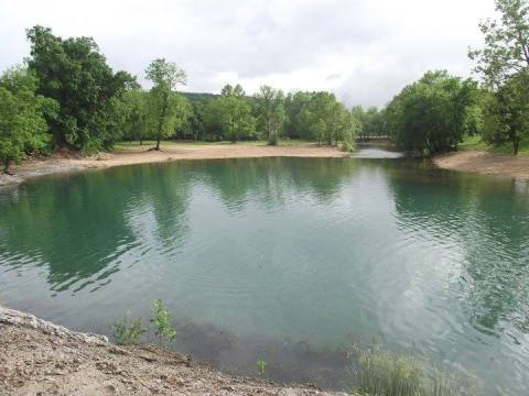 This Crystalline Swimming Hole In Oklahoma Is The Best Place To Spend A Summer's Day