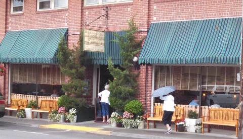 The Mom & Pop Restaurant In West Virginia That Serves Incredible Home Cooked Meals