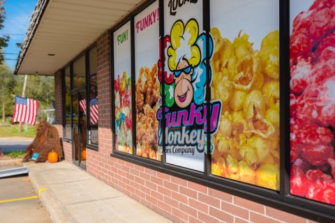 The Unique Shop In Missouri That Serves The Most Incredible Gourmet Popcorn