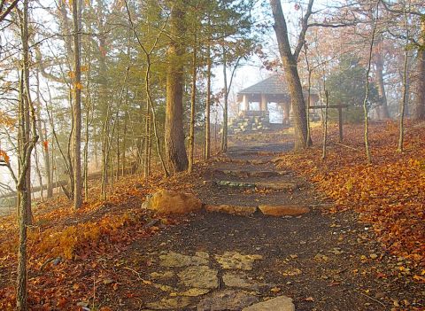 The Amazing Arkansas Hike Under 3 Miles That You'll Absolutely Love