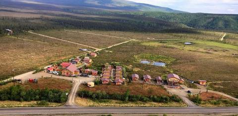 The Hidden Cabins In Alaska That You'll Never Want To Leave