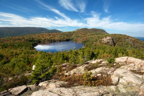 This Hidden Lake Oasis In Maine Is Easier To Get To Than You Think