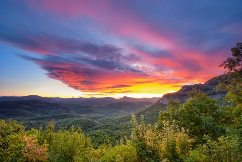 10 Amazing North Carolina Hikes Under 3 Miles You'll Absolutely Love