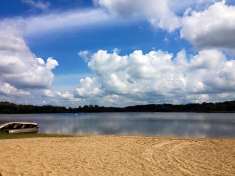 8 Little Known Swimming Spots In Illinois That Will Make Your Summer Awesome