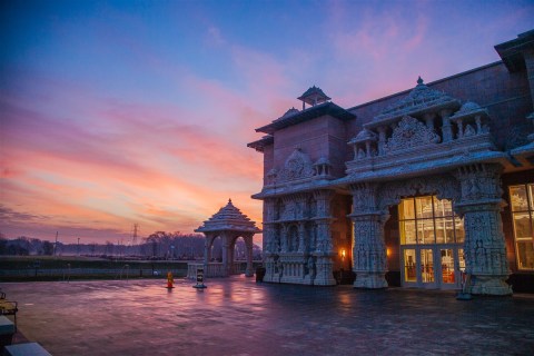 This Beautiful Temple In New Jersey Is The Only One Of Its Kind In America