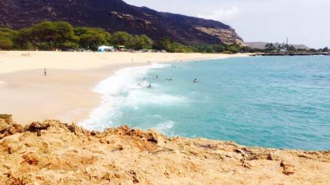 The Underrated Beach With The Whitest, Most Pristine Sand In Hawaii