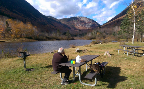 The 9 Best Spots In New Hampshire For A Waterfront Picnic This Summer