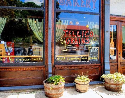 The Best Little Bakeshop In America Is Right Here In Tennessee