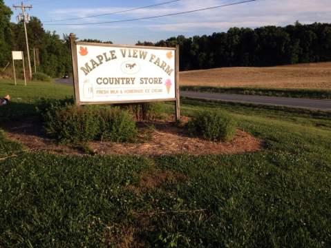 There’s An Ice Cream Shop On This Beautiful Farm In North Carolina And You Have To Visit