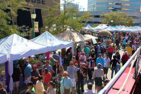 Everyone In Florida Must Visit This Epic Farmers Market At Least Once