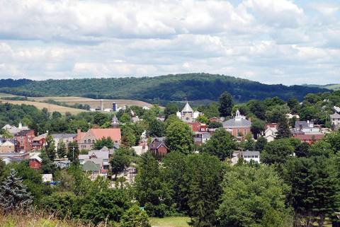 10 Tiny Towns In Pennsylvania That Come Alive In The Summertime