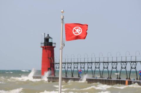 Lake Michigan Is Silently Killing Dozens Of Beachgoers Each Year And It's Truly Heartbreaking