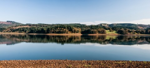 The Underrated Lake Near Portland That's Perfect For A Summer Day