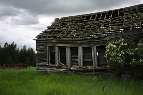 This Trail In Idaho Is Home To Dozens Of Abandoned Schoolhouses And You Need To See It