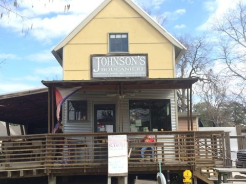 These 11 Hole In The Wall BBQ Restaurants In Louisiana Are Great Places To Eat