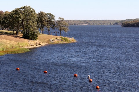 The Underrated Kansas Lake That's Perfect For A Summer Day