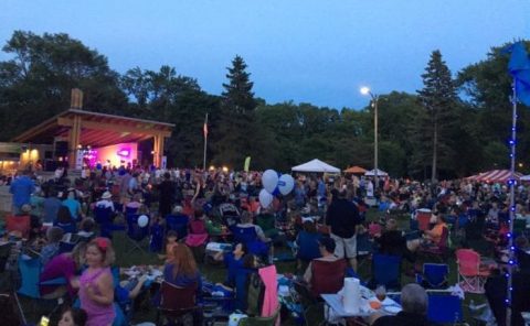 16 Outdoor Concert Series In Wisconsin You Don't Want To Miss This Summer