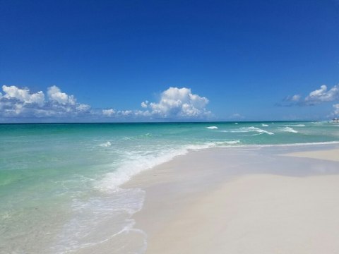 The Natural Beach In Florida That Feels Like Your Own Private Island