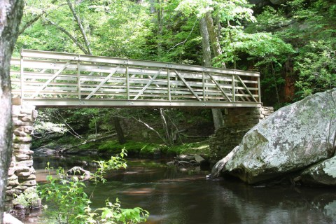 9 Glorious Waterfront Trails In Arkansas To Take On A Summer Day