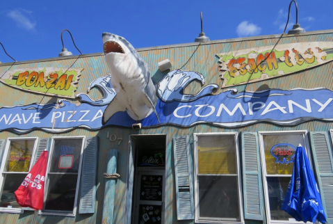 The Tropical Themed Restaurant In Nebraska You Must Visit Before Summer's Over