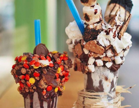 Hawaii's Incredible Milkshake Bar Is What Dreams Are Made Of