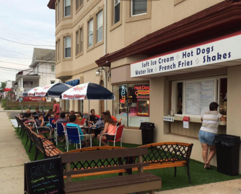 New Jersey's Incredible Milkshake Bar Is What Dreams Are Made Of