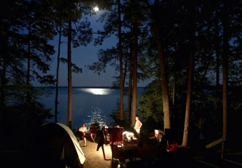 The Sinister Story Behind This Popular Georgia Lake Will Give You Chills