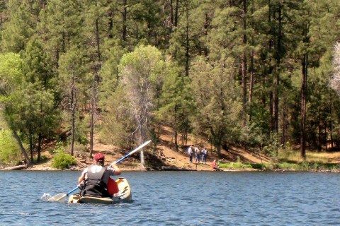 You’ll Find Your Very Own Paradise At This Arizona Lake