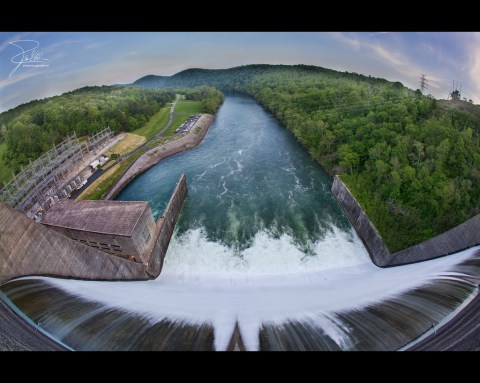 A Dip In The Coldest Lake In Tennessee Isn't For The Faint Of Heart