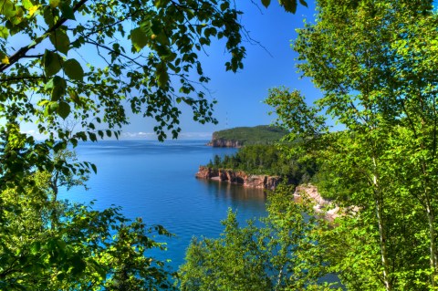 The Hike In Minnesota That Takes You To Not One, But TWO Insanely Beautiful Waterfalls