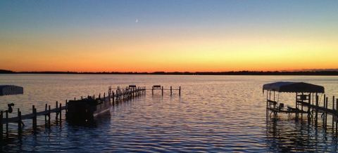 These 10 Iowa Lake Resorts Are The Perfect Place To Spend The Last Days of Summer