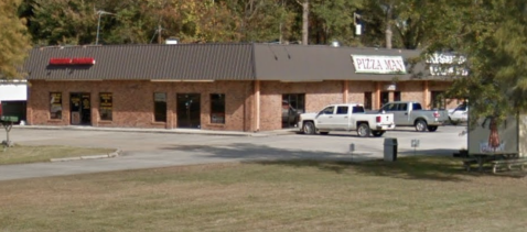 The Little Hole-In-The-Wall Restaurant That Serves The Best Pizza In Louisiana