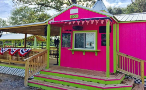 This Tiny Mississippi Dessert Shop Is Sure To Satisfy Your Sweet Tooth