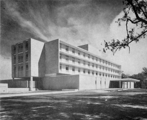 The Story Behind This Haunted Hospital In Mississippi Is Truly Creepy